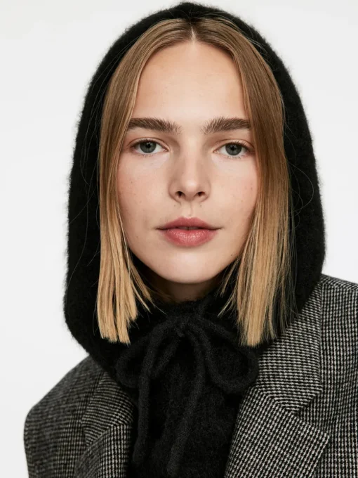 Alpaca-Wool Blend Hood