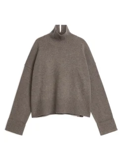High-Neck Wool Jumper