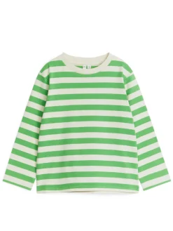 Long-Sleeved T-Shirt