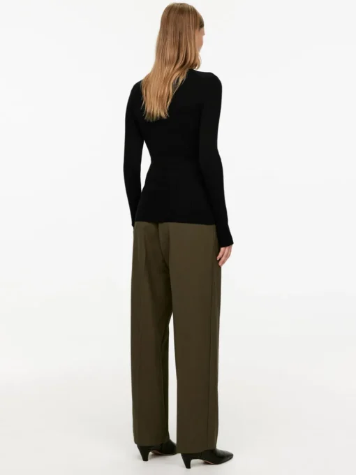 Merino Wool Roll-Neck