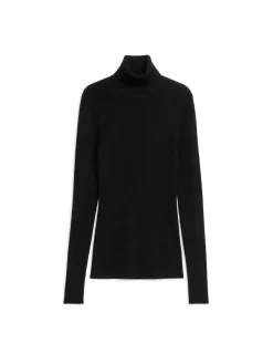 Merino Wool Roll-Neck