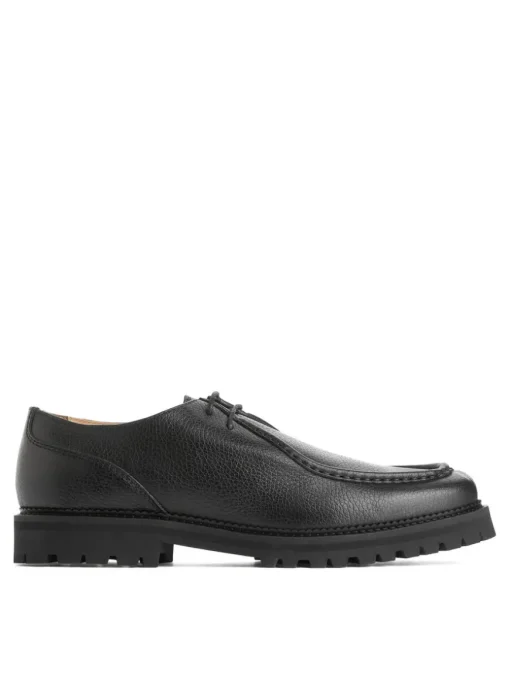 Moc-Toe Leather Shoes