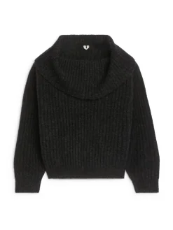 Off-Shoulder Rib Jumper