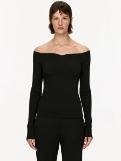 Off-Shoulder Top
