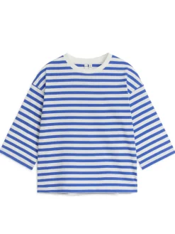 Oversized Long-Sleeved T-Shirt
