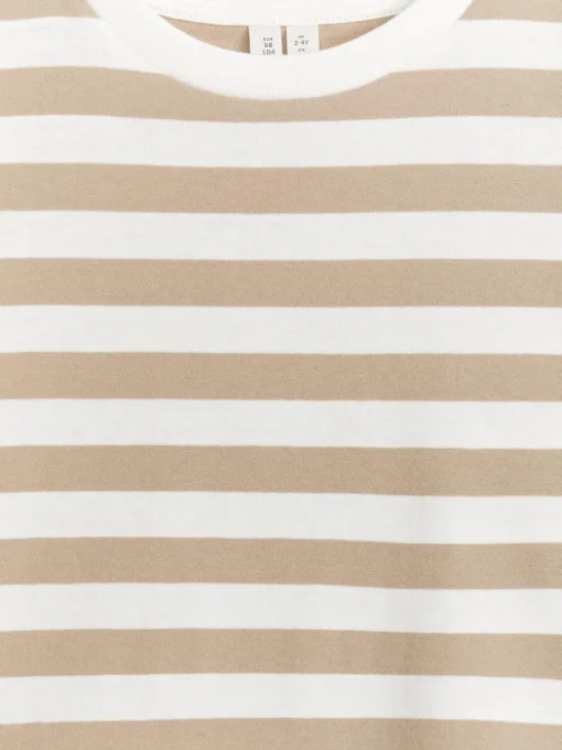 Oversized Long-Sleeved T-Shirt
