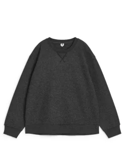 Relaxed Wool Jumper