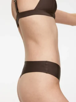 Seamless Thongs